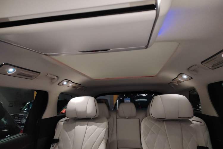 Used Denza D9 2024 DM-i 980 Four-Wheel Drive Prestige Model