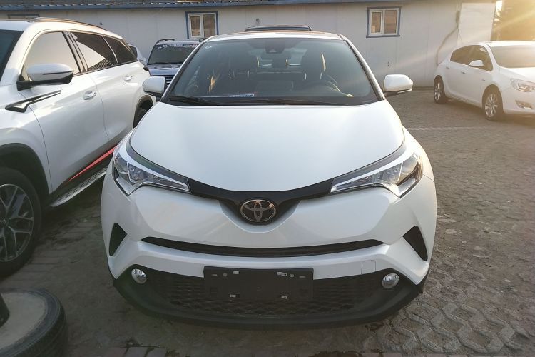 Used Toyota C-HR 2020 2.0L Leading Edition

