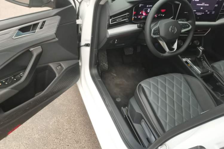 Used Volkswagen Sagitar 2024 300TSI DSG Excellence Edition
