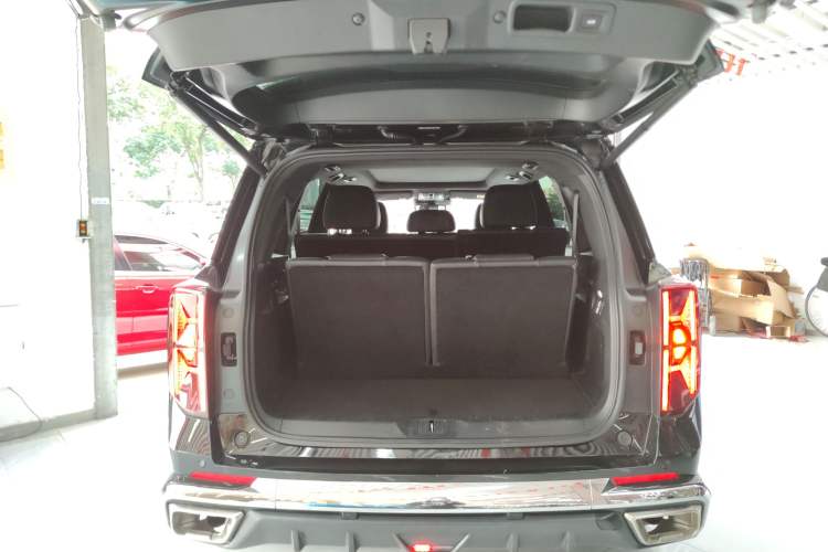 Used GAC Trumpchi GS8 2022 Double-Energy Series 2.0TM Four-Wheel Drive Premium Edition (7 Seats)
