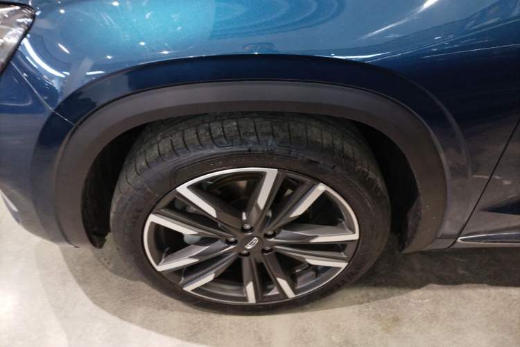 Used Geely Auto Monjaro L 2021 2.0TD DCT EVO Two-Wheel Drive Prestige Version