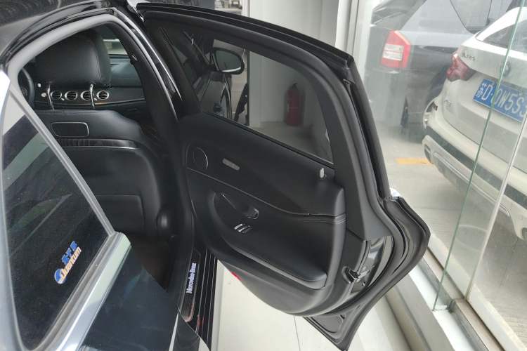 Used Mercedes-Benz E-Class 2019 Restyled E 300 L Sporty and Stylish Edition
