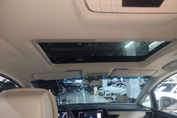 Used Buick GL8 2020 ES Land Cruiser 653T Comfort Edition
