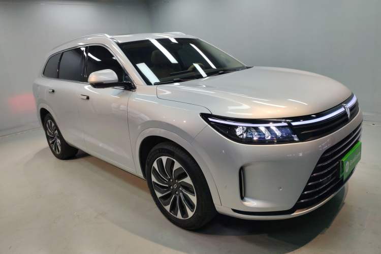 Used Hima AITO M7 2024 1.5T Rear-Drive Plus Version 5 Seats
