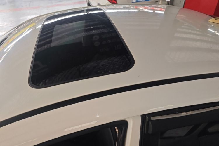 Used Kia K2 2017 Sedan 1.4L Manual Transmission 15th Anniversary Special Edition GLS
