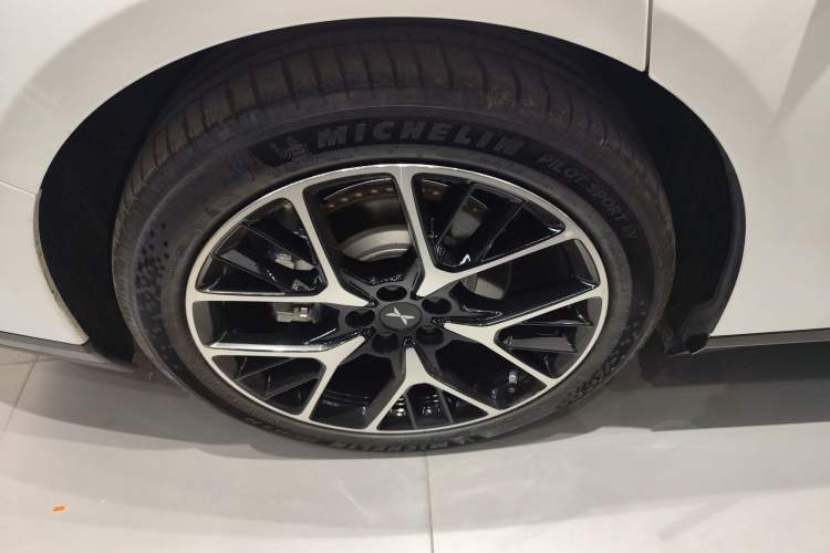 Used XPeng P7+ 2025 Ultra-Long Range Max Flagship Edition
