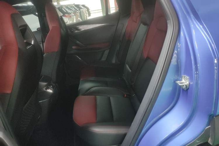 Used Lynk & Co 06 2020 1.5T JinPro model
