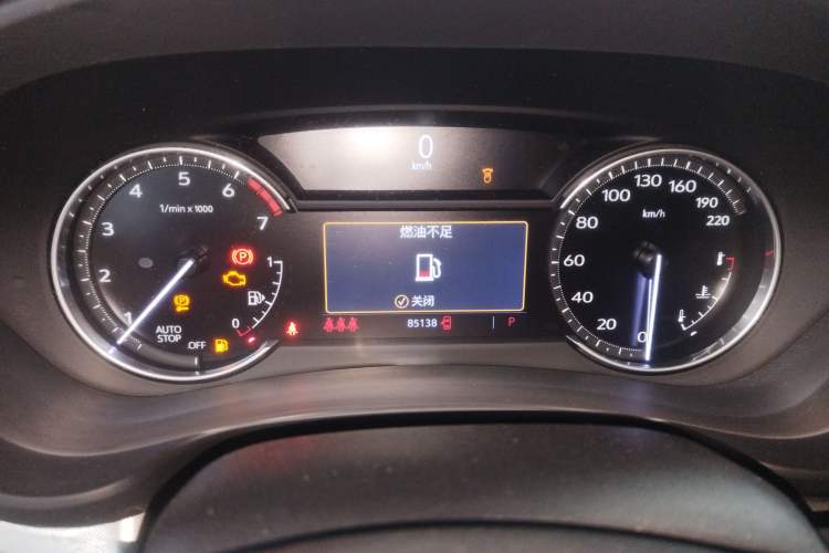 Used Cadillac XT4 2022 28T Two-Wheel-Drive Luxury Version
