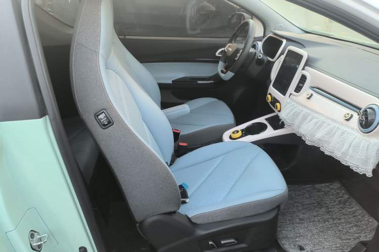 Used Chery Little Ant 2022 Sweet Pink Edition Half-Sugar Version Lithium Iron Phosphate 30 kW 301 km
