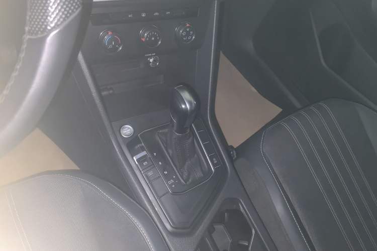 Used Volkswagen Tiguan L 2023 330TSI Automatic Two-Wheel Drive Comfort Edition