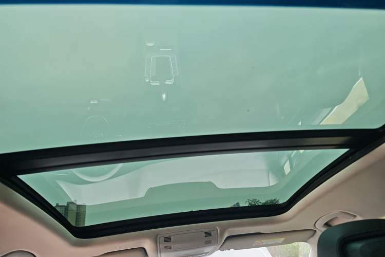 Used Volkswagen Magotan 2018 330TSI DSG Luxury Model
