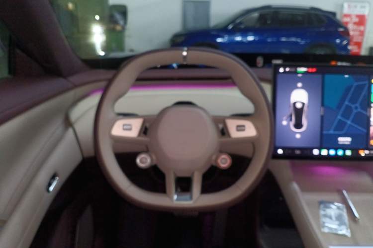 Used  YU7 2025 Ultra-Long Range Rear-Wheel Drive Version
