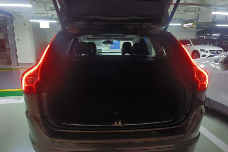 Used Volvo XC60 2014 T6 Zhiyi Edition
