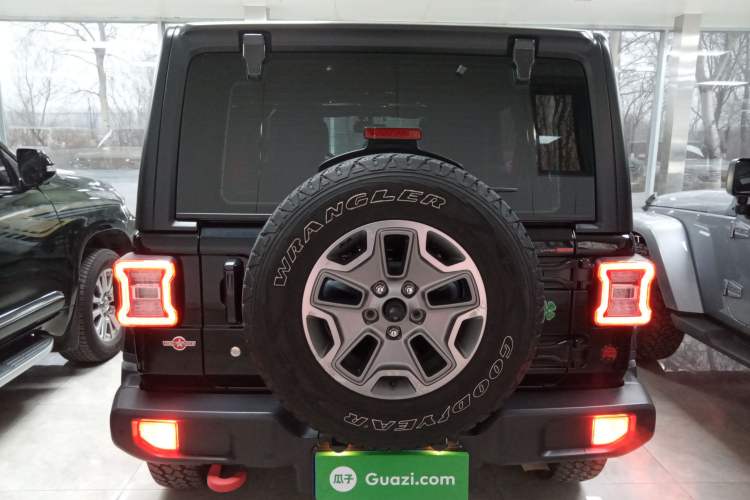 Used  Wrangler 2019 2.0T Sahara 4-Door Version China V Standard
