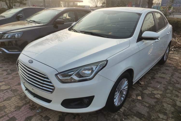 Used Ford Escort 2015 1.5L Manual Comfort Model
