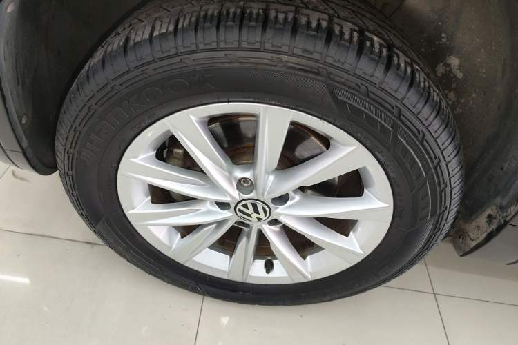 Used Volkswagen Tiguan 2015 1.8TSI Automatic Two-Wheel Drive Comfort Edition