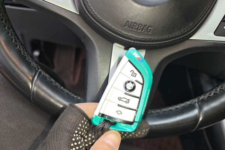 Used BMW 3 Series 2021 Second Facelift 325Li M Sport Package
