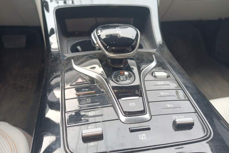 Used BYD Qin PLUS 2024 HONOR Edition DM-i 55KM Leading Model
