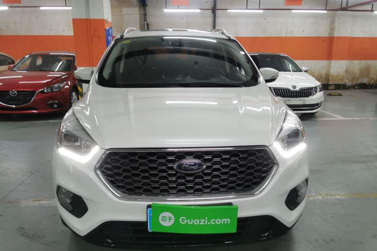 Used Ford Kuga 2019 EcoBoost 180 Two-Wheel-Drive Titanium Plus Model China V Standard
