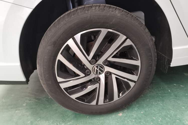 Used Volkswagen Lavida 2024 1.5L Automatic 5 Million Edition