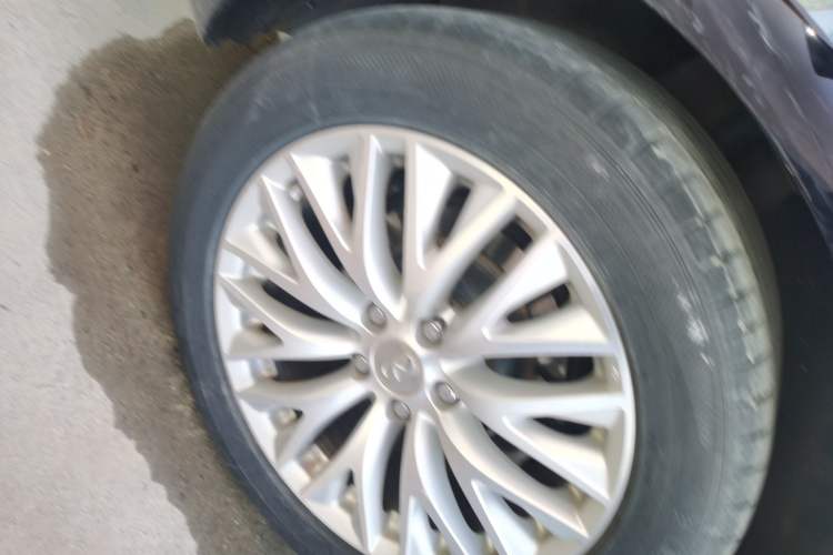 Used Infiniti Q70 2019 Q70L 2.0T Enjoyment Edition
