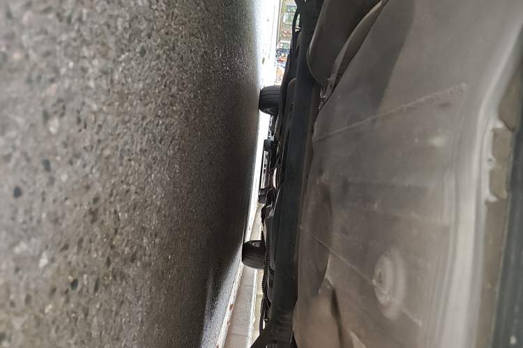 Used Volkswagen Santana 2015 Haval H9 1.6L Manual Comfort Edition
