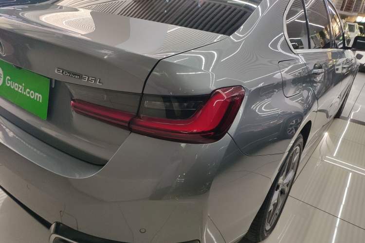 Used BMW i3 2022 eDrive 35 L
