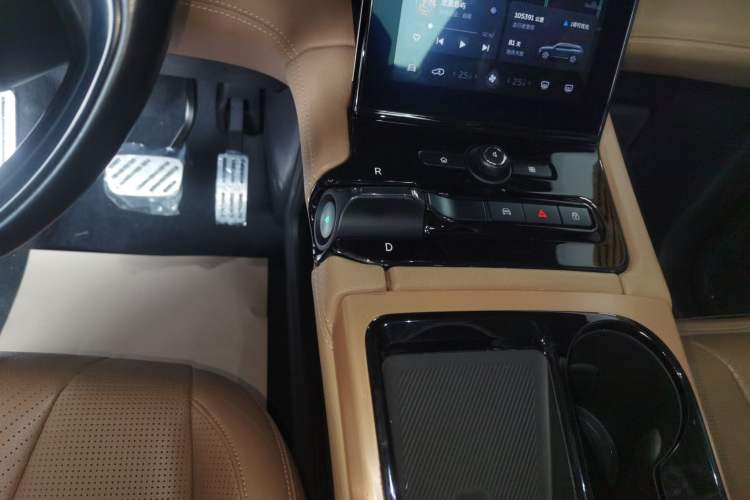 Used Nio ES8 2018 355 km Base Version 7-Seater Edition
