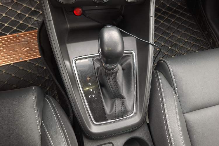 Used MG ZS 2018 1.5L Automatic Elite Edition China V Standard
