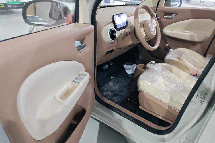 Used Wuling Hongguang MINIEV 2025 Four-Door Version Advanced Edition