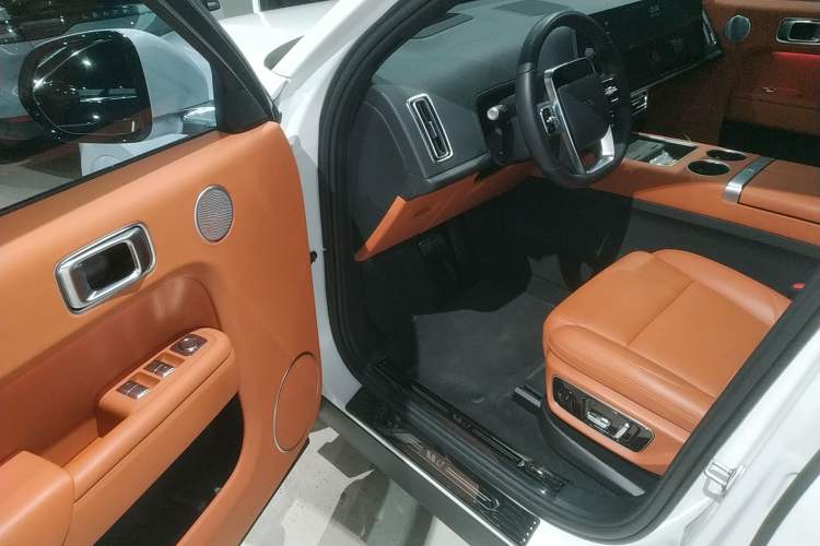 Used Li Auto L7 2023 Pro Model
