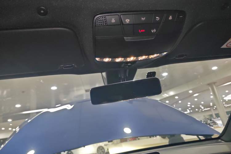 Used Mercedes-Benz GLC Coupe 2021 GLC 260 4MATIC Coupe SUV
