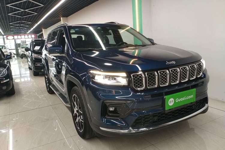 Used  Grand Commander 2022 2.0T Two-Wheel Drive Luxury Version
