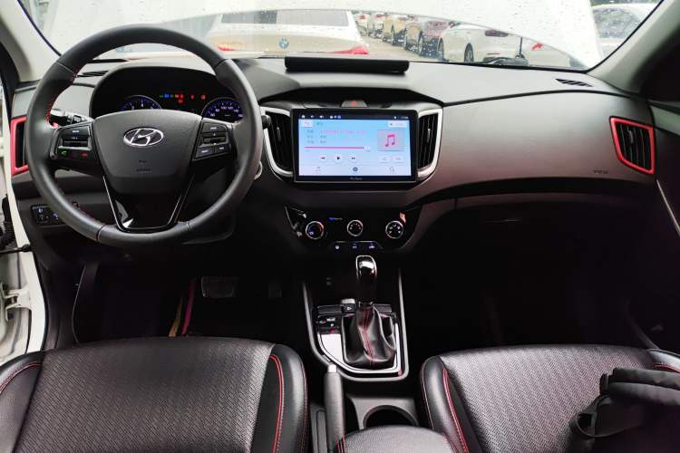 Used Hyundai ix25 2017 1.6L Automatic Smart Version
