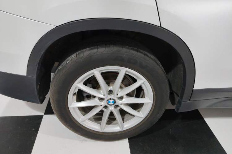 Used BMW X1 2019 sDrive18Li Fashion Model