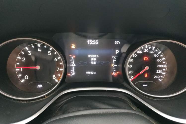 Used  Compass 2017 200T Automatic Family Edition