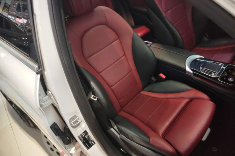 Used Mercedes-Benz GLC 2021 GLC 300 L 4MATIC Dynamic Model
