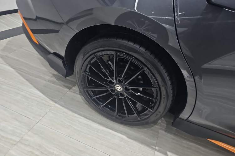 Used Changan UNI-V 2024 1.5T Prestige Sport Edition
