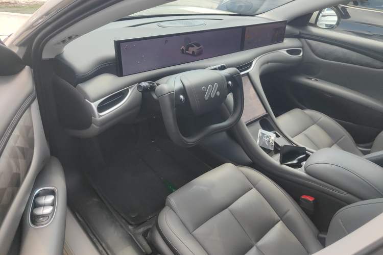 Used  L6 2024 Max Enhanced Performance Edition
