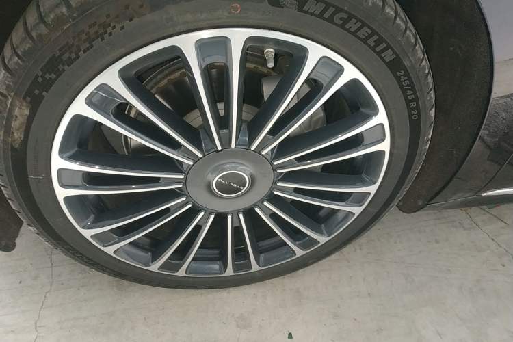 Used Hima Stelato S9 2024 All-Electric Ultra Four-Wheel-Drive Flagship Edition
