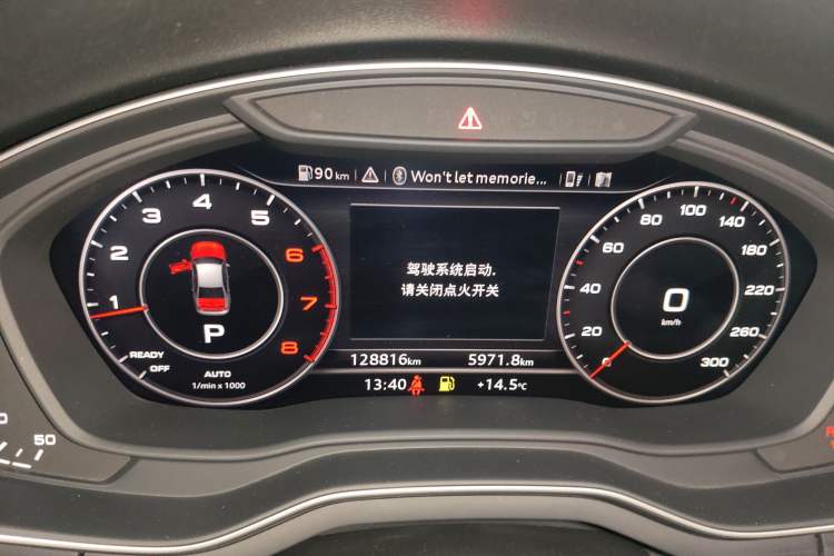 Used Audi A4L 2018 30th Anniversary Edition 40 TFSI Fashion Model
