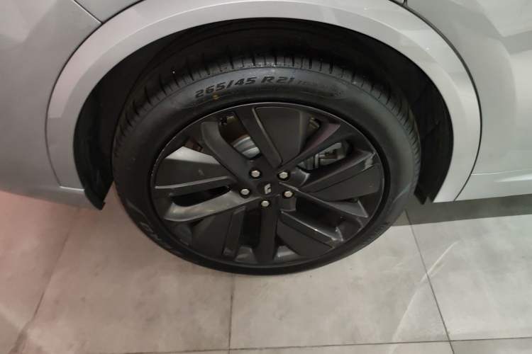 Used Li Auto L9 2022 Max model
