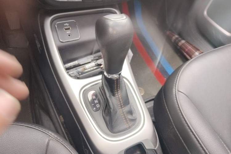 Used Jeep Compass 2017 200T Automatic Family Edition
