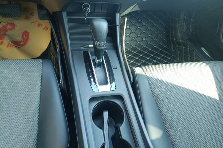 Used Honda Jade 2020 1.8L automatic Comfort version
