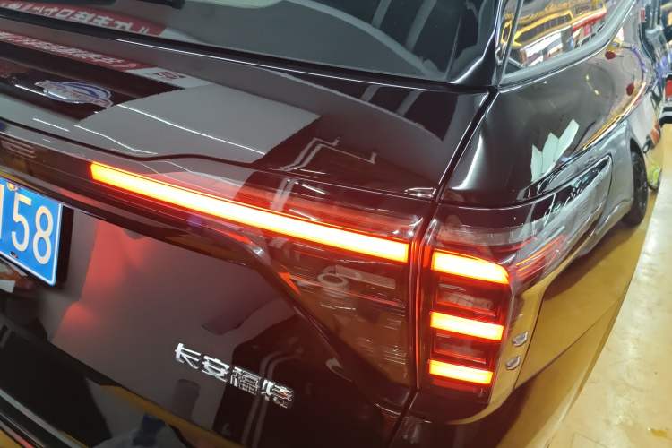 Used Ford Edge 2023 Ford Explorer L 2.0T EcoBoost E-Hybrid Four-Wheel Drive 7-Seater ST-Line
