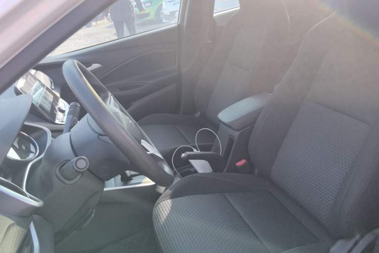 Used Chevrolet Cavalier 2020 Redline 325T Automatic Xinshang Edition China VI Standard
