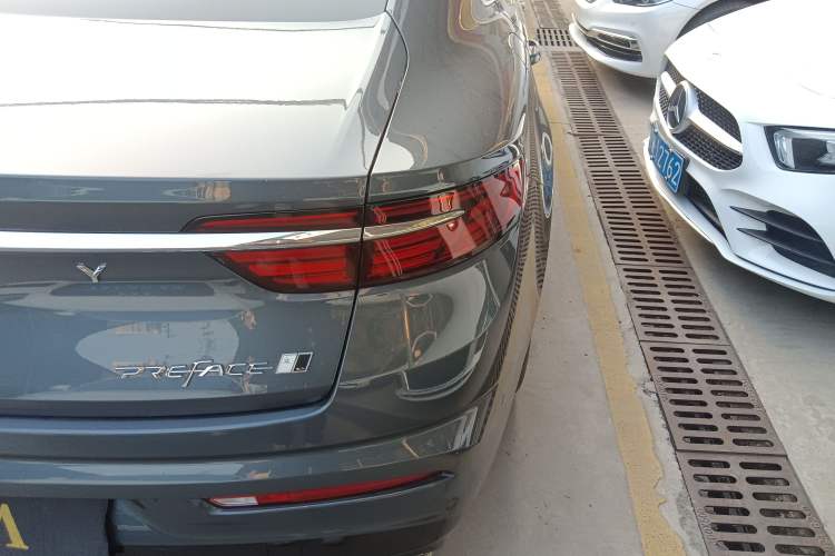 Used Geely Auto Preface 2023 2.0TD Prestige Version
