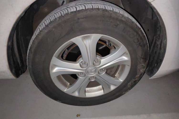 Used Mazda Mazda 3 2015 Sedan 1.6L Automatic Comfort Model