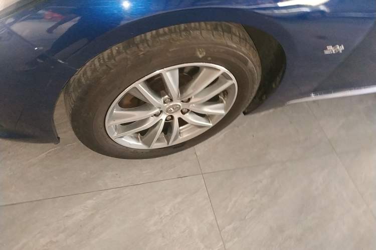 Used Infiniti Q50L 2015 2.0T Enjoyment Edition
