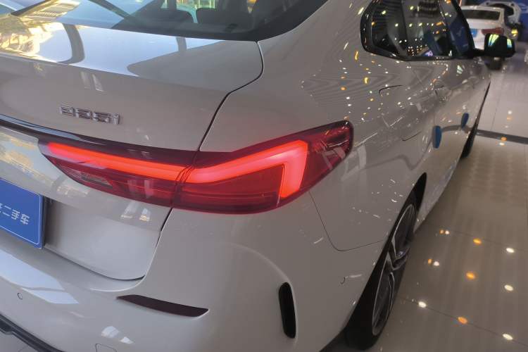 Used BMW 2 Series (Import) 2021 225i Four-Door Coupe M Sport Night Edition
